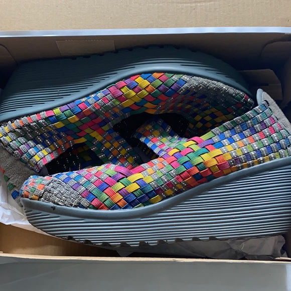 Multicolored - Picture 1 of 1